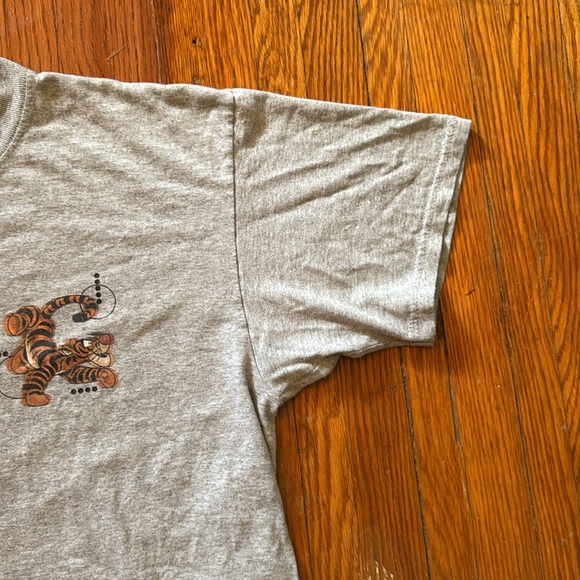 90’s Disney Tigger Vintage T-Shirt - Picture 8 of 10